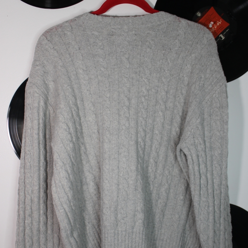 Hollister Gray Cable Knit Sweater - Picture 3 of 5